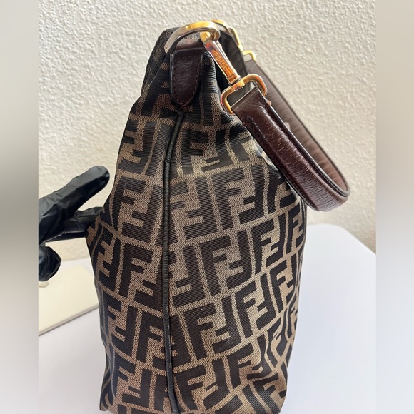 Fendi ZUcca  Shoulder Bag - Picture 4 of 16